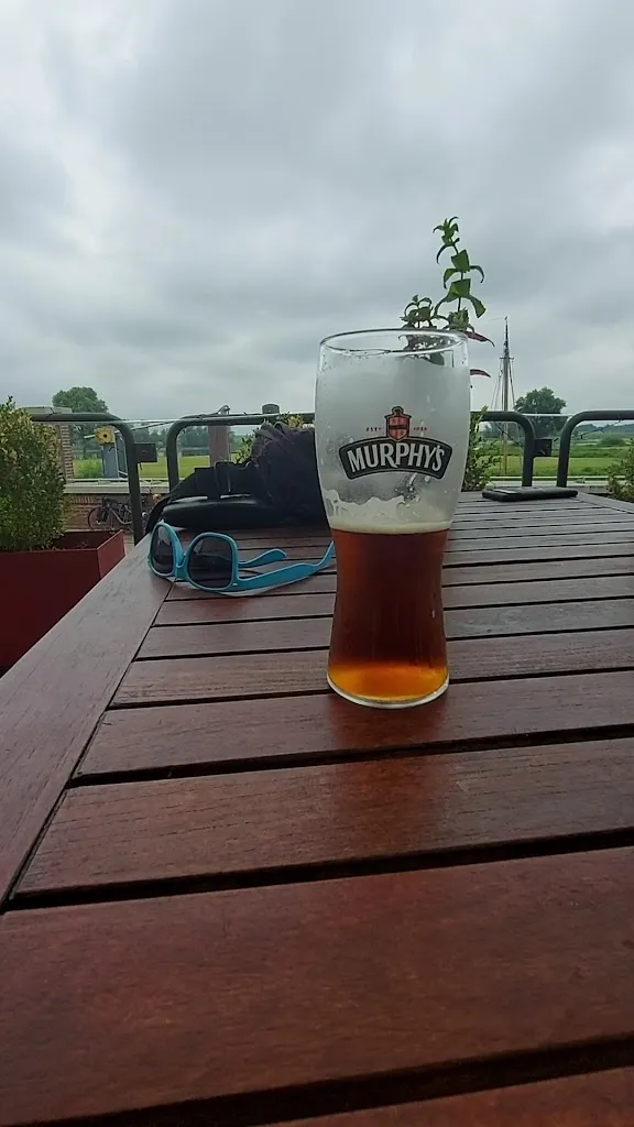 Murphy´s Irish Pub & Restaurant_(Elbe)_slider_image_2