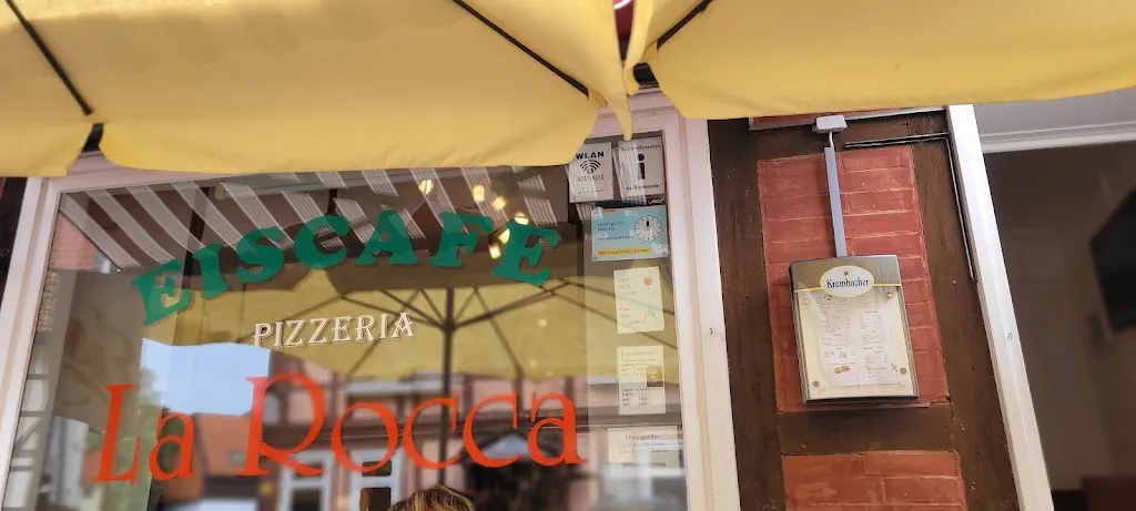 A. Ga._La Rocca_Hornburg_recensione