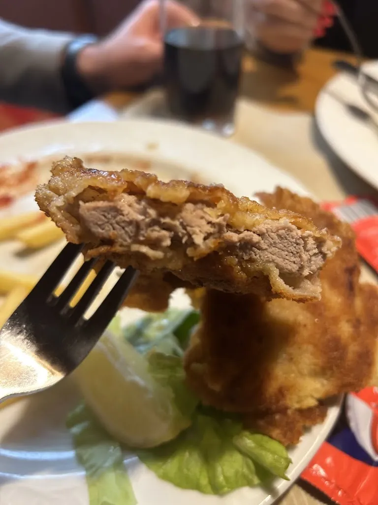 sarah K_Alter Löwen_Aalen_review