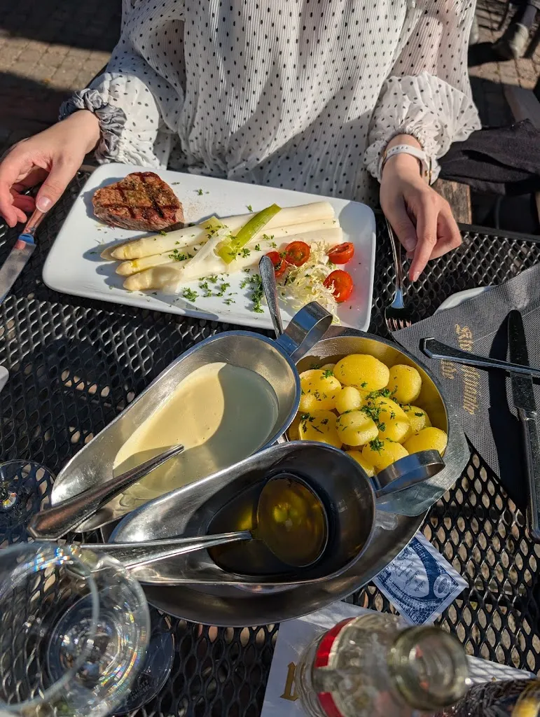 Tom Hakes_Klosterschänke Hude_Hude_review