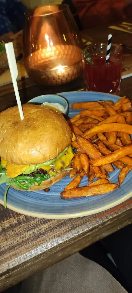 Menu_MiO.Bar.Bistro_Hude_immagine_3