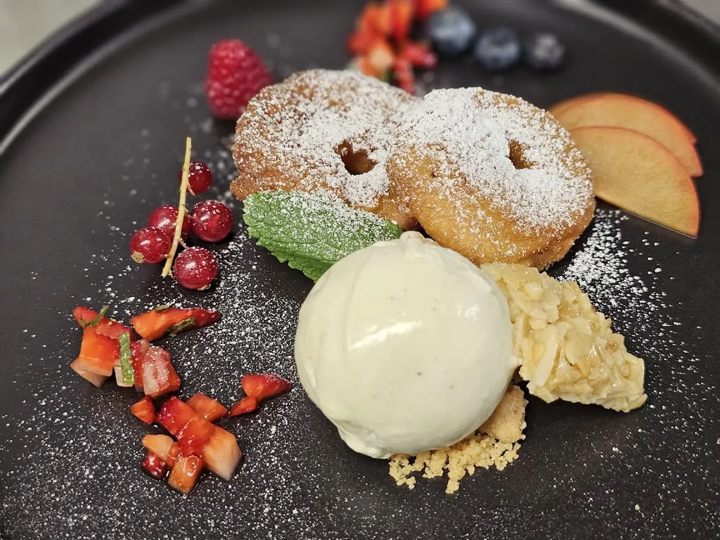 STIEGLERs - Hotel | Restaurant | Biergarten_Ergoldsbach_slider_image_2