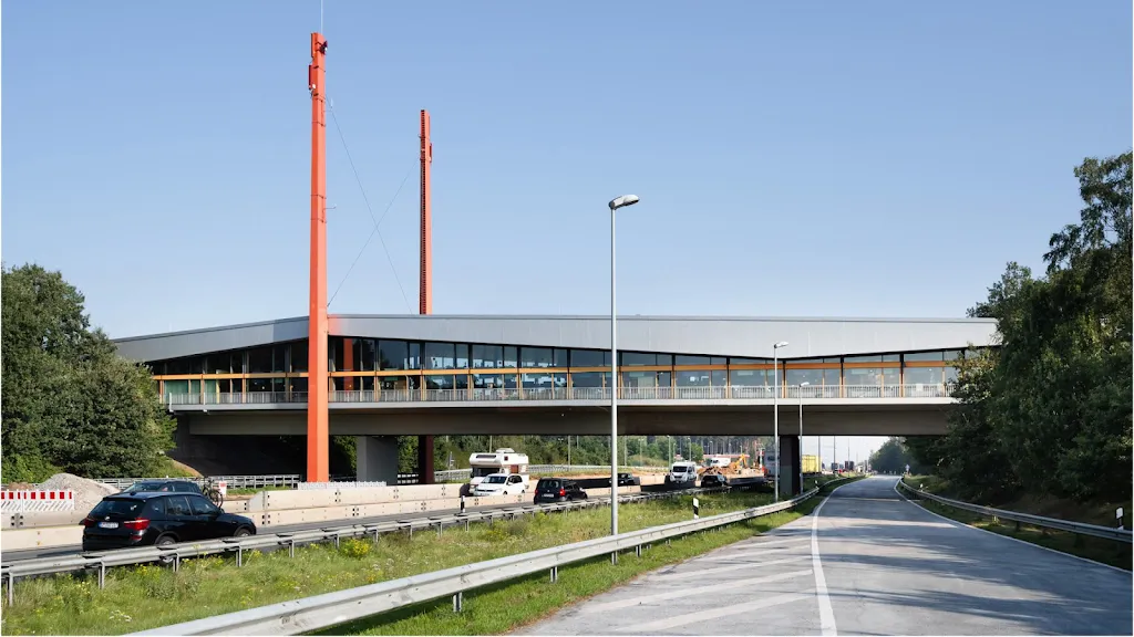 Serways Raststätte Dammer Berge ristorante a Holdorf