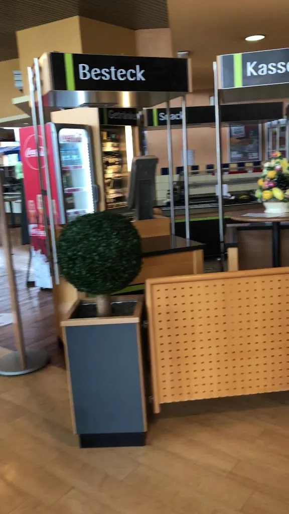 Serways Raststätte Dammer Berge_Holdorf_slider_image_2