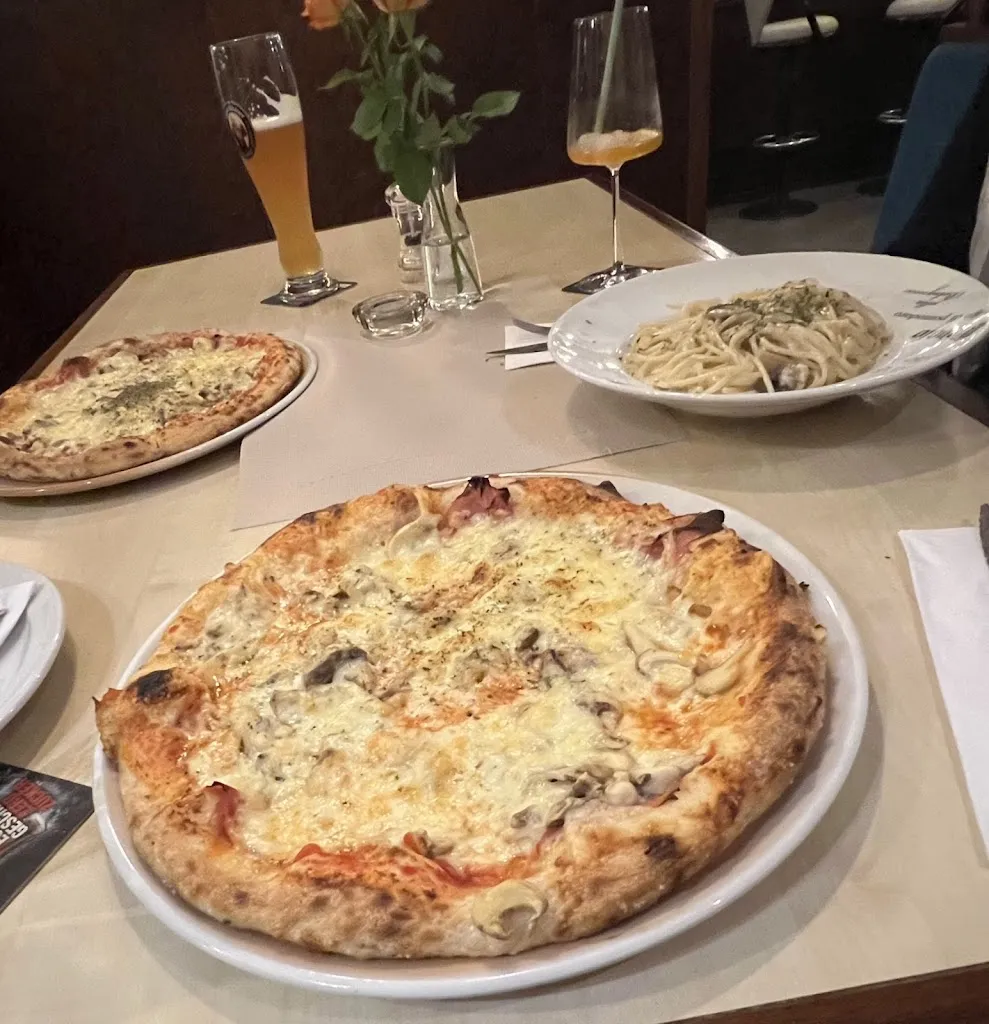 Pizzeria Europa_Hoya_slider_image_3