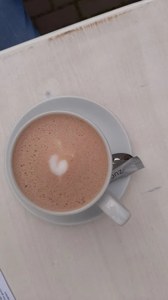 Menu_Salut le Café Bistro_Holzminden_image_2