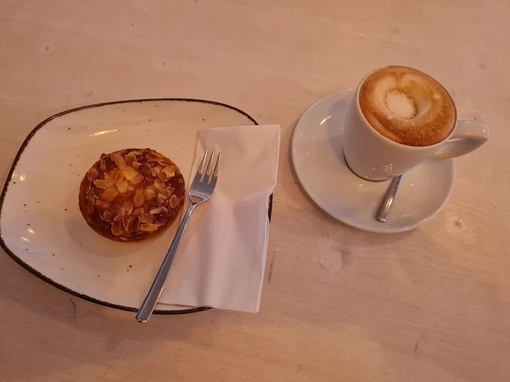 Menu_Salut le Café Bistro_Holzminden_image_6