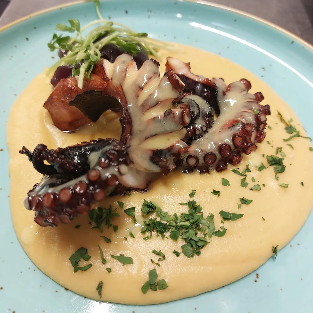 Restaurant Aioli_Uelsen_slider_image_2