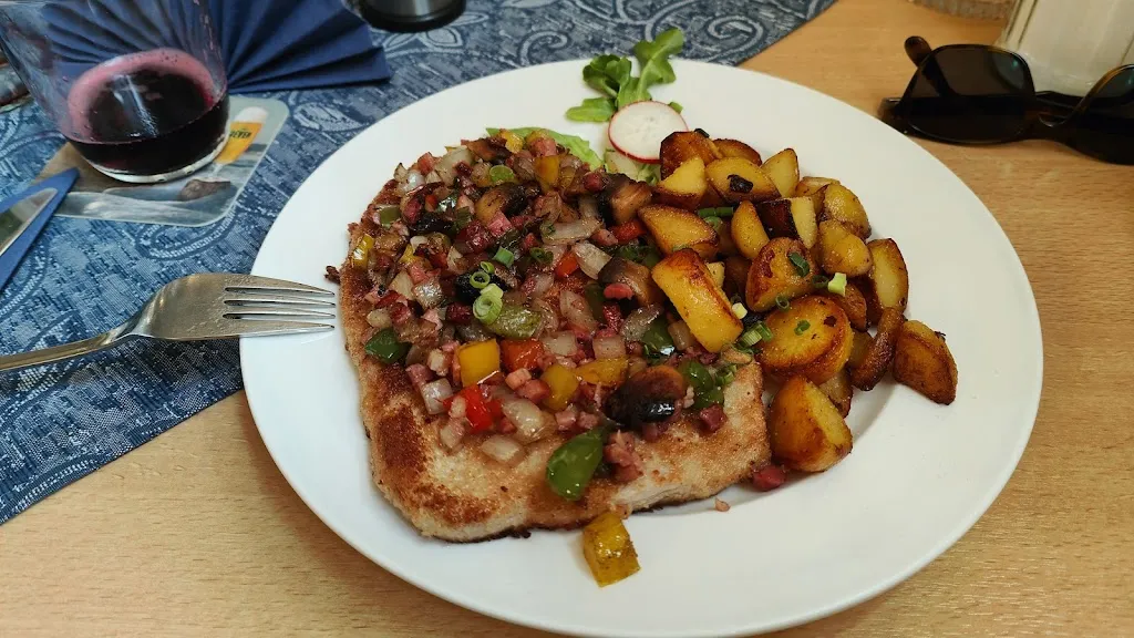 Carsten Fröhlich_Schifferbörse Am Hafen_Jemgum_review