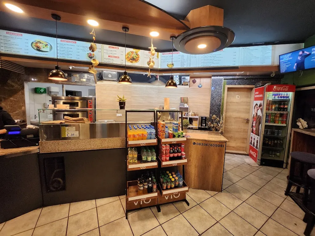 Karin Belgardt_HUNGRY_Erkheim_review