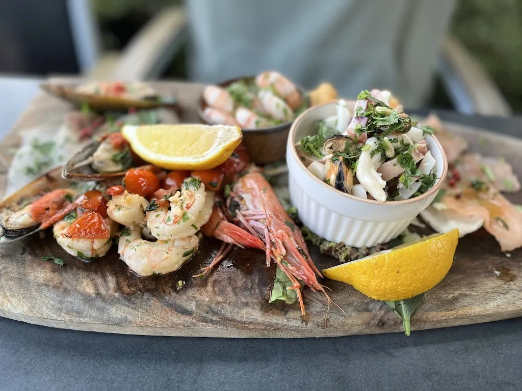 Mauro's Jever | Food & Cocktails_Jever_slider_image_3