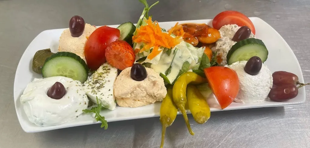 Edesma Griechisches Restaurant_Kirchwalsede_slider_image_2