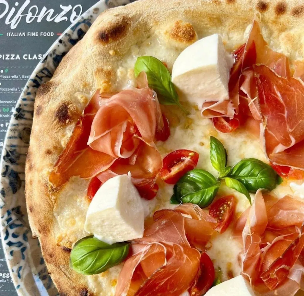 Difonzo Eat & Market - Bistro & Feinkost-Markt_Isernhagen_slider_image_2