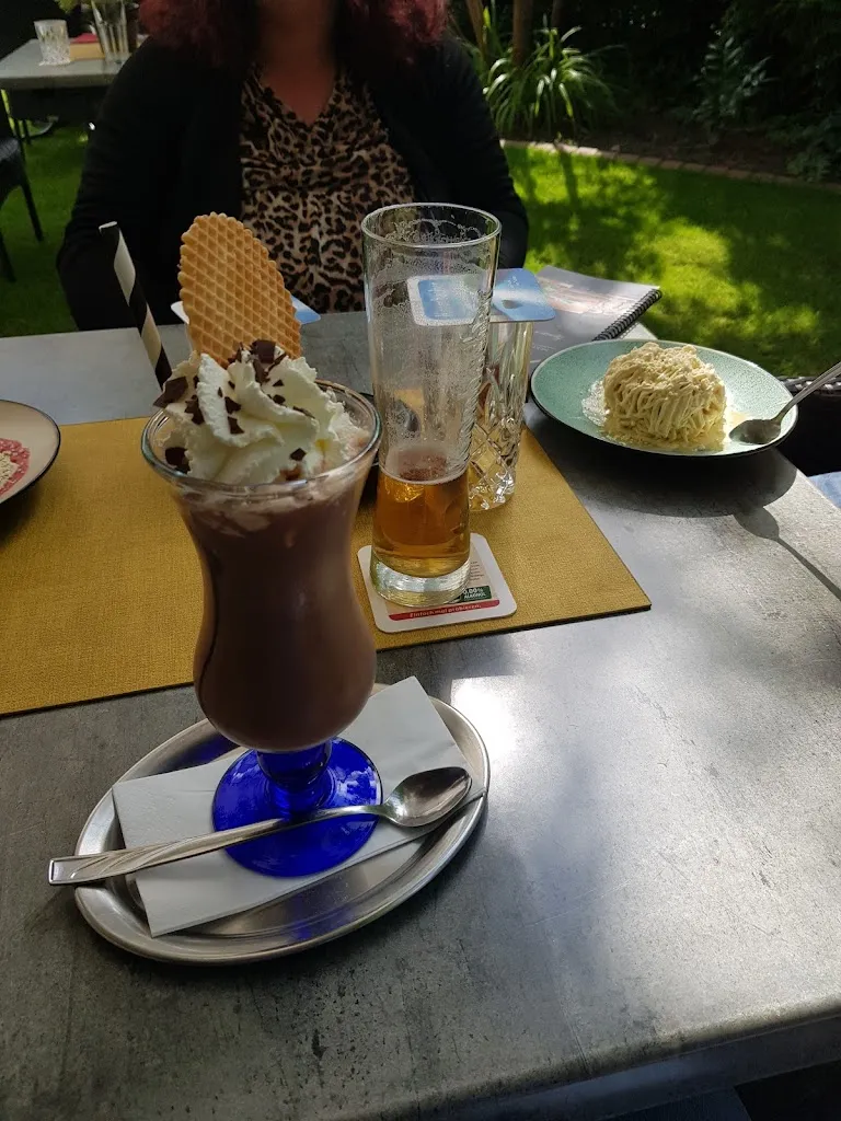 DOAR Restaurant • Bistro • Eiscafe_Lachendorf_slider_image_3