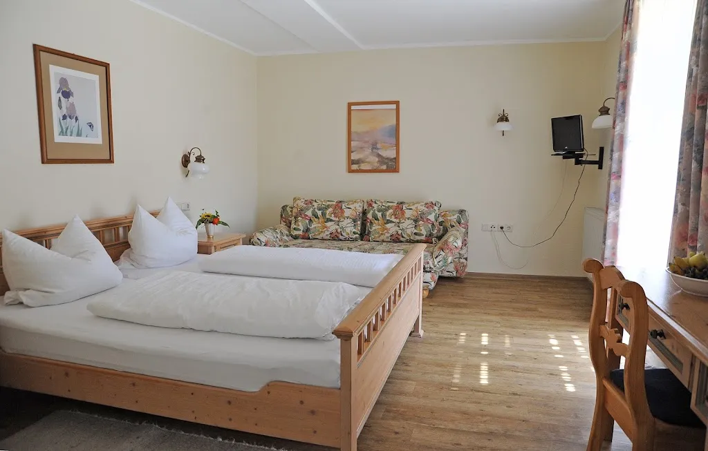 Landgasthof Zum Schwarzen Adler - Bernd Meyer_Nordheim_slider_image_2