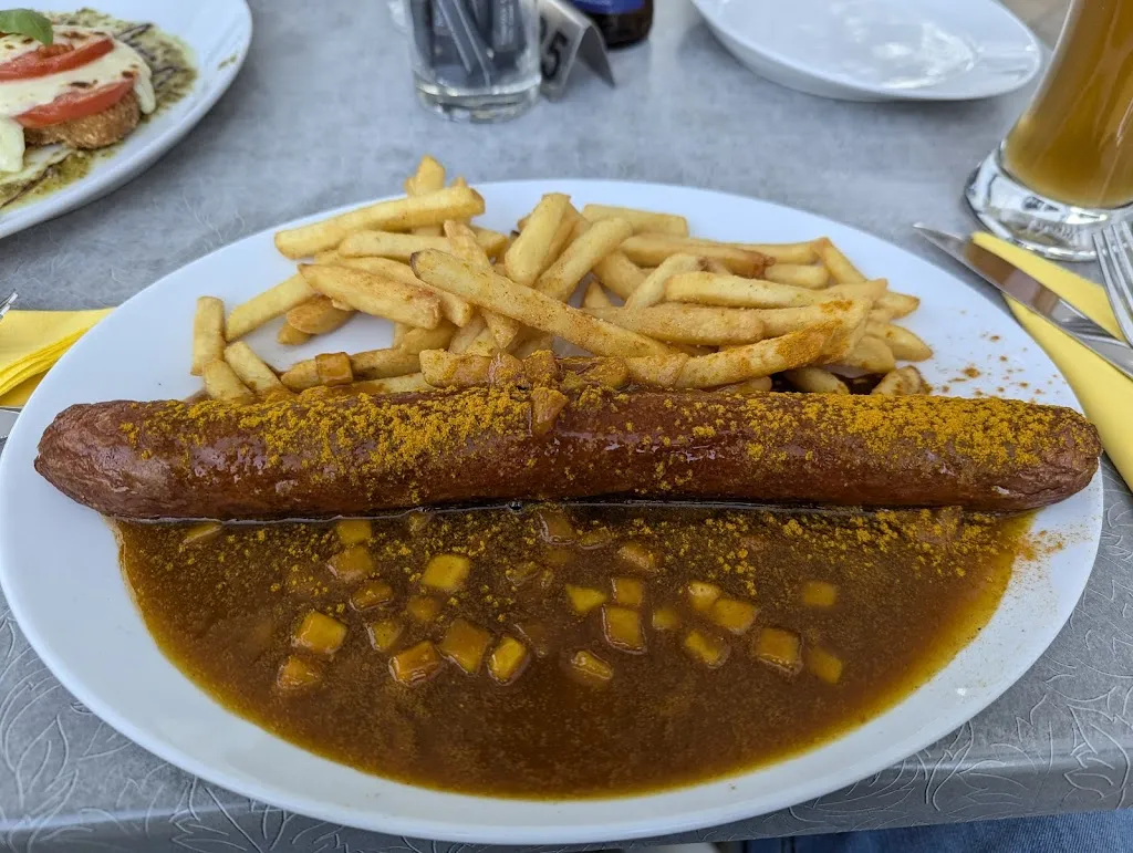 Menu_BriSand Cafe-Restaurant im CENTRO-KÖ_Elm_image_1