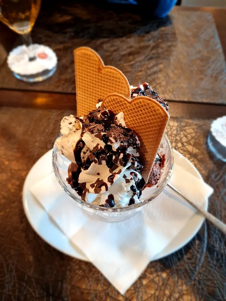 Menu_BriSand Cafe-Restaurant im CENTRO-KÖ_Elm_image_5