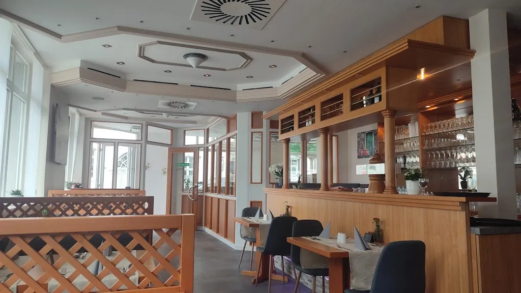 Burello Restaurant und Eiscafé restaurant in Elm