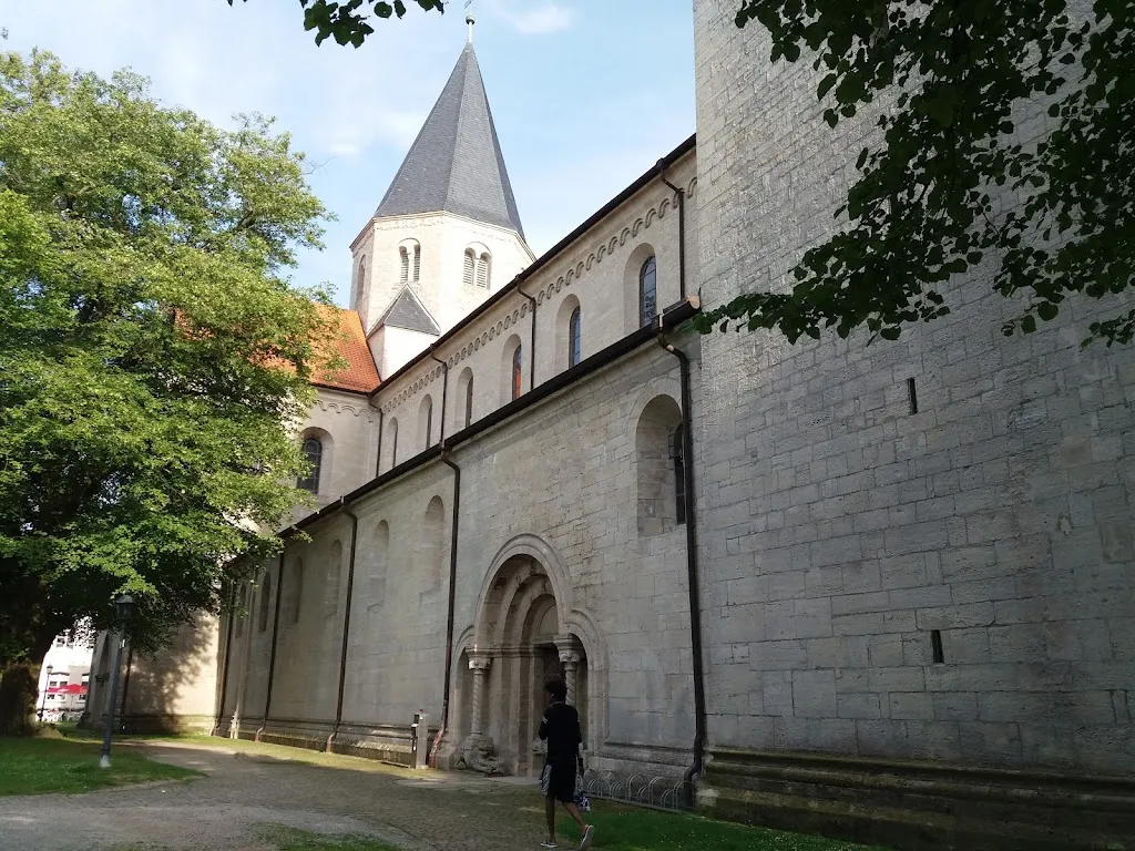 John Maxfield_Imperial cathedral of Königslutter_Königslutter_review