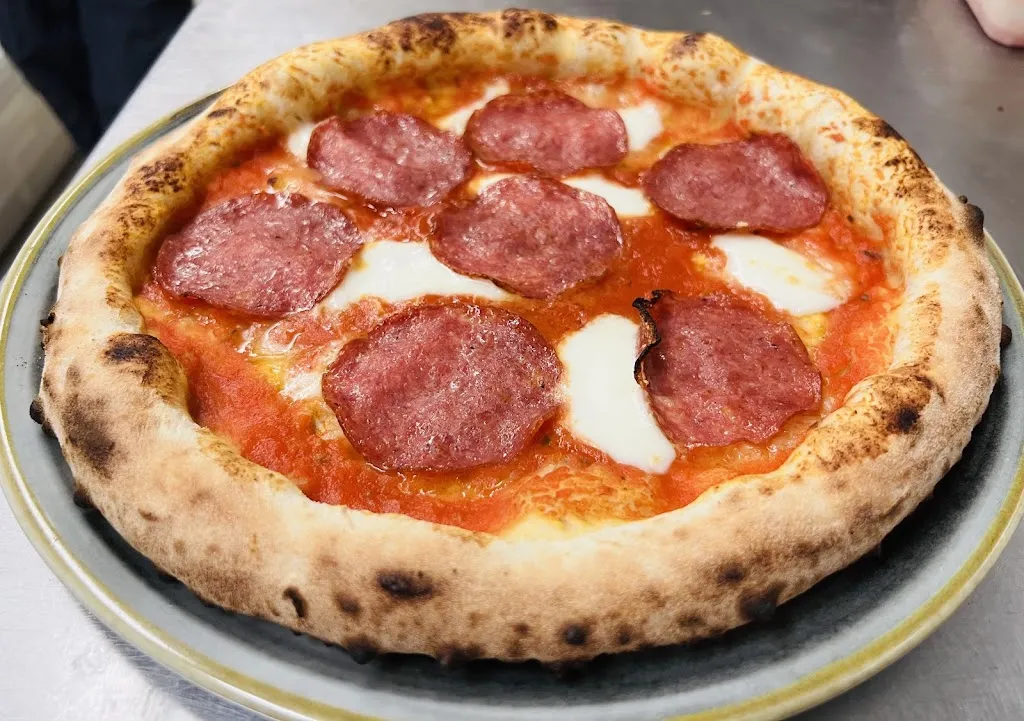 Pizzeria Zum Steinofen_Lauenau_slider_image_3