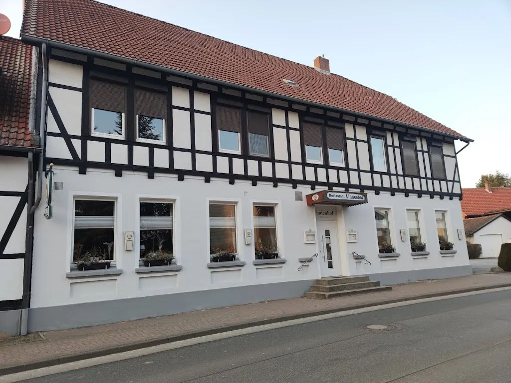 Lindenhof - Alexander Kraus_Lehre_slider_image_3