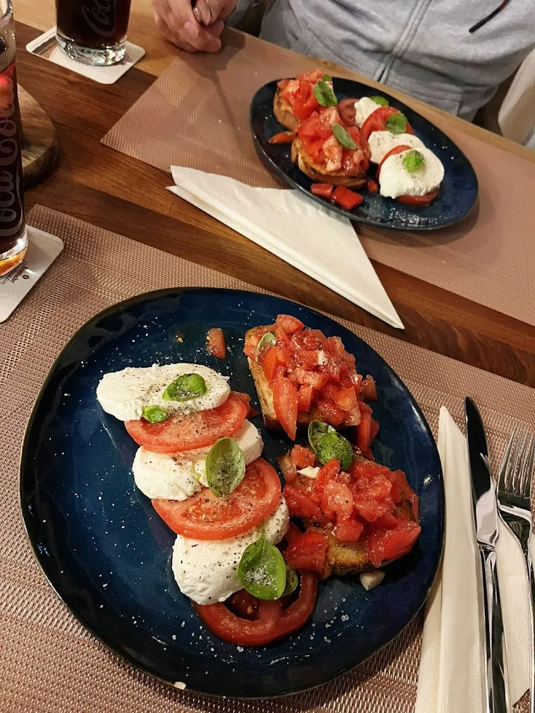 Menu_Liwa's Restaurant_Laatzen_immagine_8