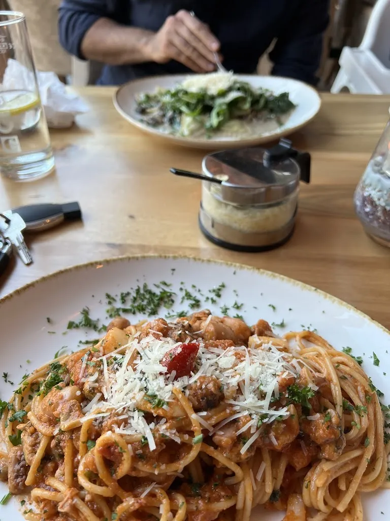 Nadine Jawad_Liwa's Restaurant_Laatzen_recensione