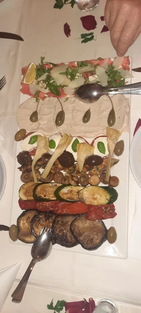 Menu_Restaurant La Rocca_Laatzen_image_9