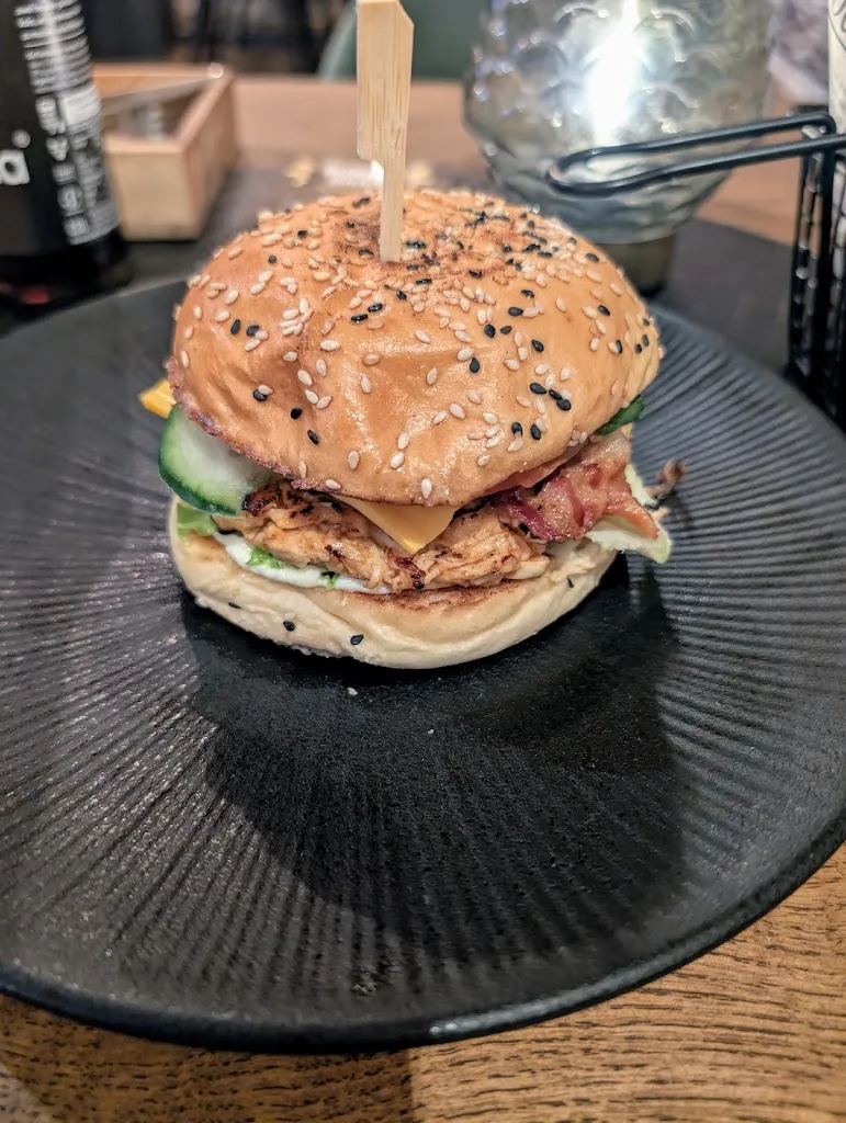Dennis Lahrmann_Burger Bra‘s Lemförde_Lemförde_review