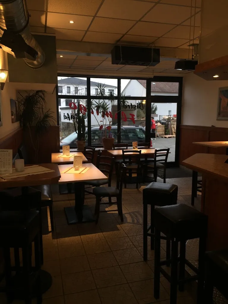 Bistro Flamingo_Main_slider_image_3