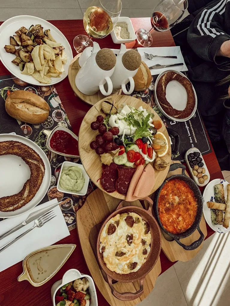 Menu_Cafemis - Frühstück & Mehr_Main_image_8