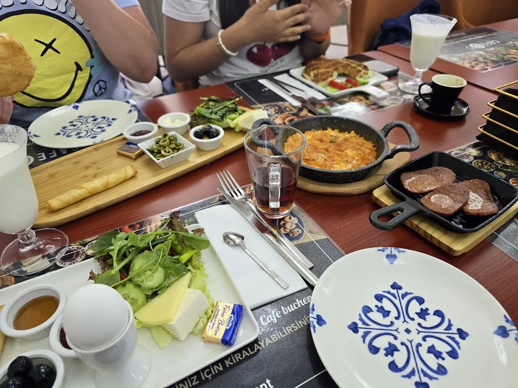 Geo Yesil_Cafemis - Frühstück & Mehr_Main_review