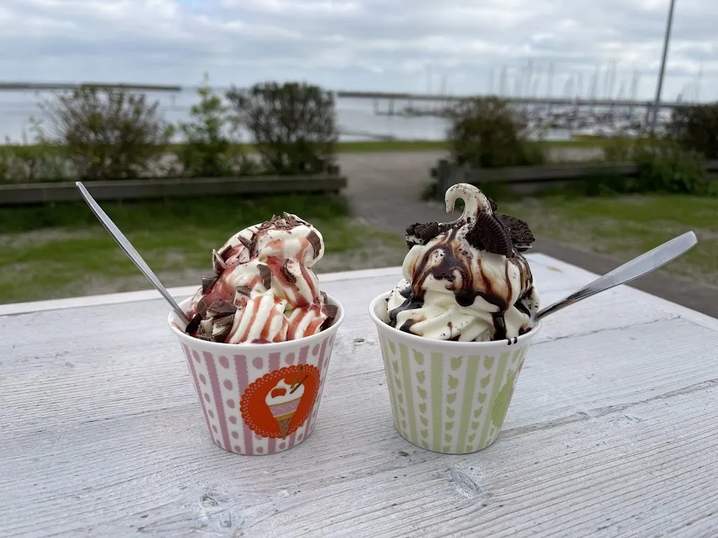 Langeooger Teestube am Hafen_Langeoog_slider_image_3