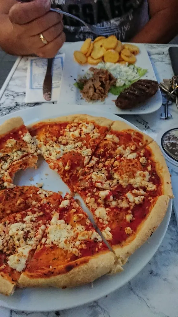 Menu_Taverna Zeus_Main_image_6