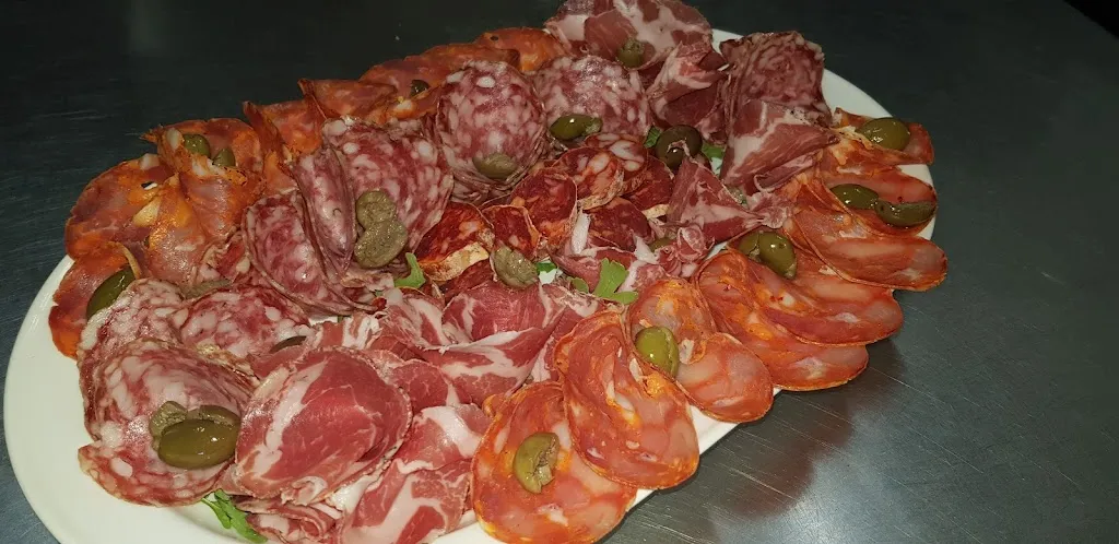 Menu_Pizzeria Calabria_Main_image_6