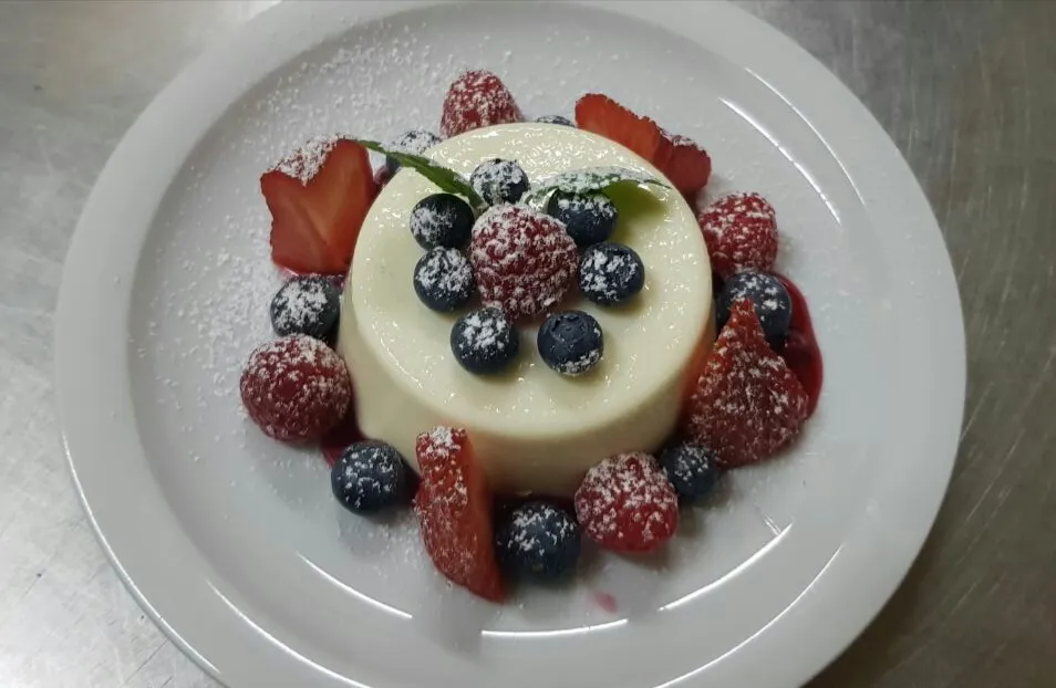 Menu_Pizzeria Calabria_Main_image_9