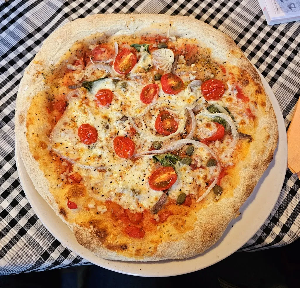 B en_Pizzeria Calabria_Main_review