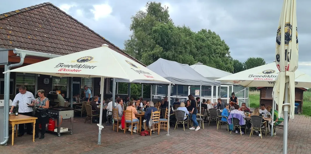 Katrin Luenswilken_Landgaststätte zur Jümme-Fähre - Joachim Balzen_(Ostfriesland)_recensione