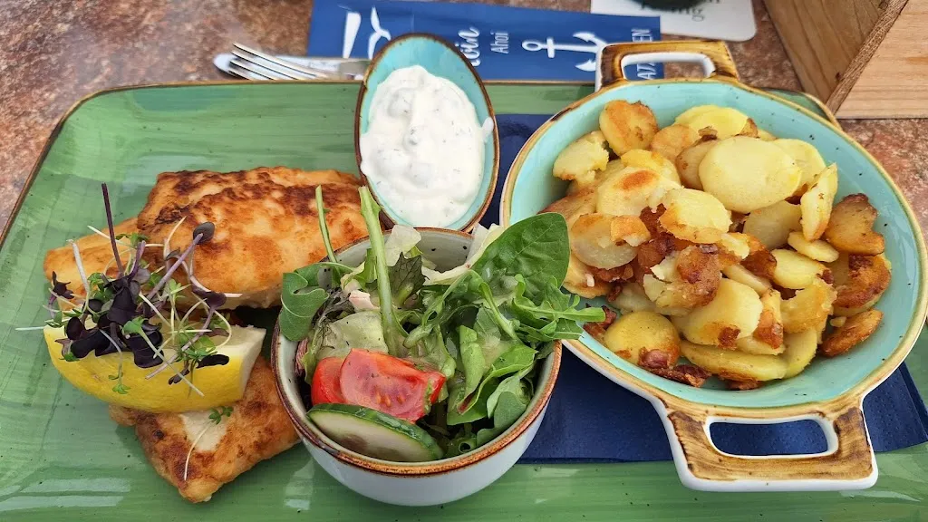 Jule L_Landgaststätte zur Jümme-Fähre - Joachim Balzen_(Ostfriesland)_recensione