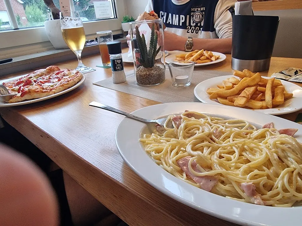 Menu_Pizzastübchen Leer_(Ostfriesland)_image_8