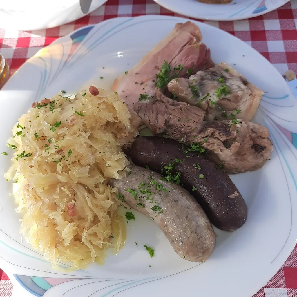 Menu_City Hotel Balonier_Main_image_5