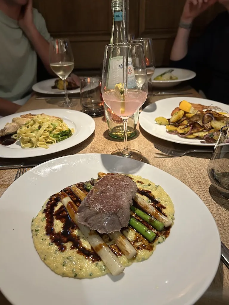 Dirk van der Velden_Anno 1560 by Eventschmiede_Tecklenburg_reseña