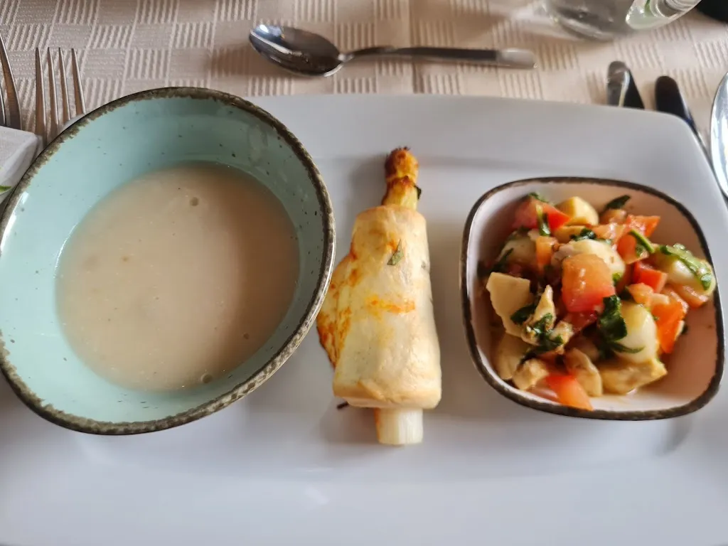 Ekieh Nelhok-nov Frodnah_Gaststätte Thomann_(Oldenburg)_review