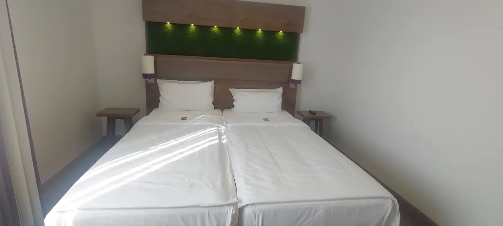 Stratmanns Hotel & Restaurant_(Oldenburg)_slider_image_2