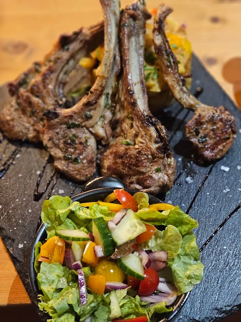 Menu_BarLon_(Oldenburg)_image_8