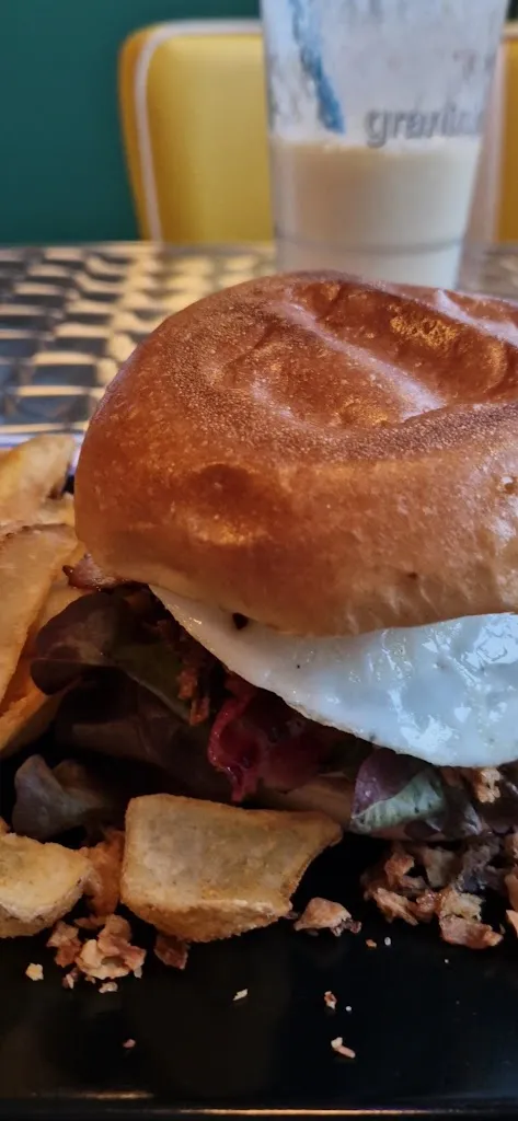 Susi's Diner_Lilienthal_slider_image_2