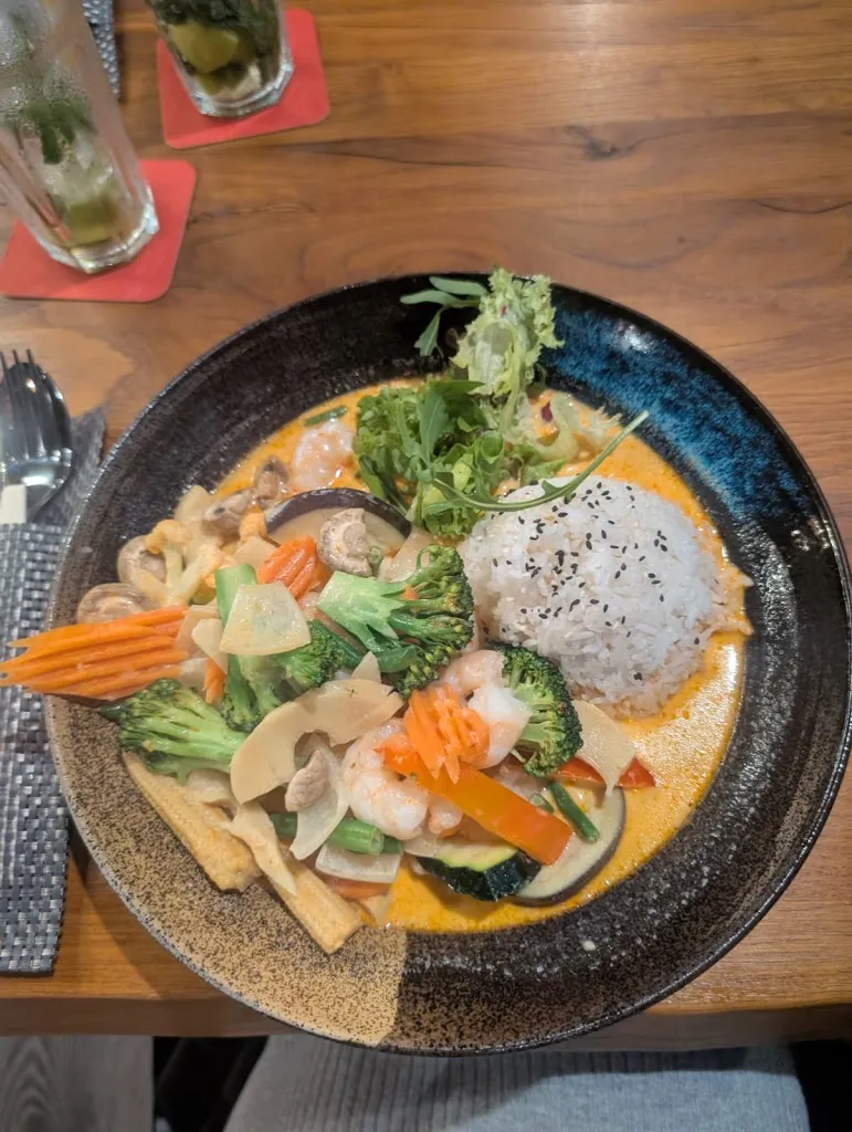 Torben S._PHAN Asia Cuisine & Sushi_Lilienthal_review