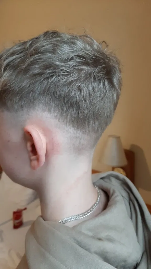 Kastanienhof Ihr Friseur_Luhden_slider_image_2