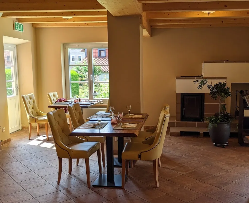 Landgasthof Ostlutter - Restaurant Dorfkrug_Barenberge_slider_image_2