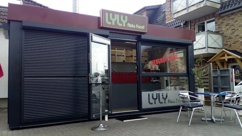 LYLY ASIA FOOD restaurant in Loxstedt